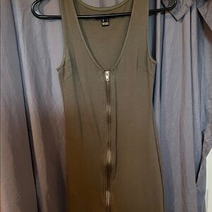 Olive Green Zip-Up Sleeveless Dress